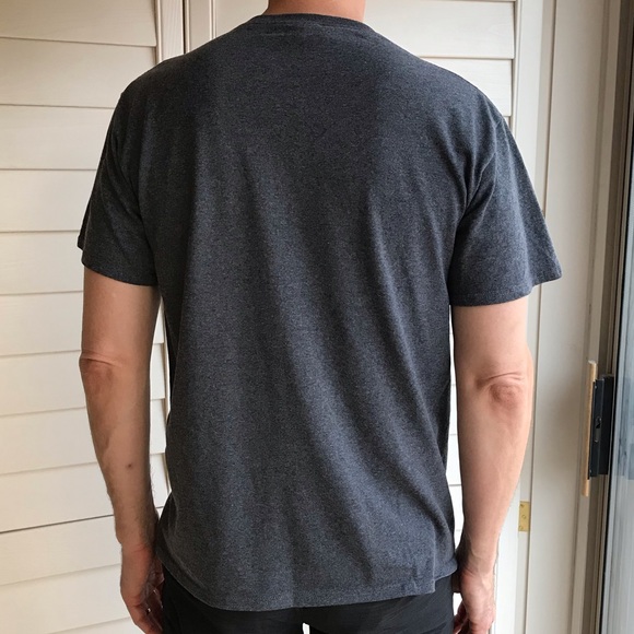 Emoji Christmas Poop T-shirt - Picture 3 of 4